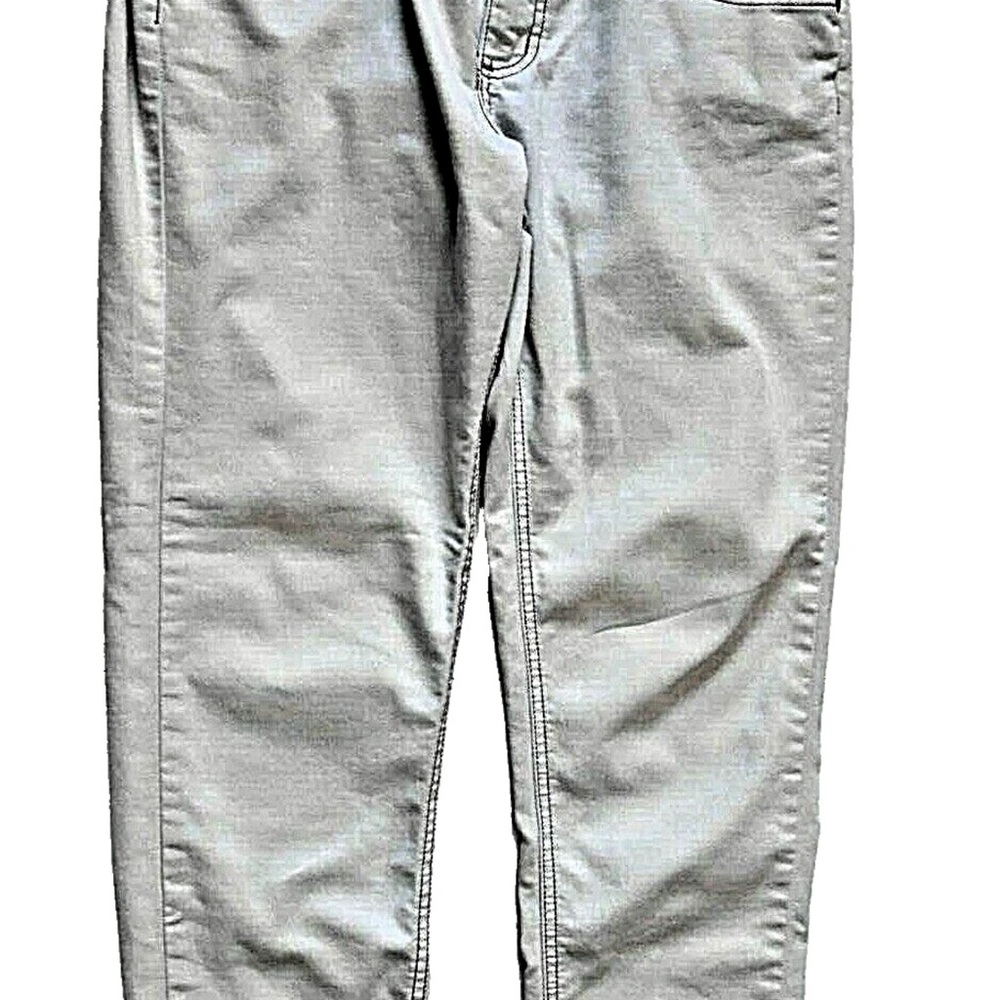 GOGO JEANS Woman's 1-Button Pants Size 11 Mid Rise Waist 34 Inseam 27 Light Blue